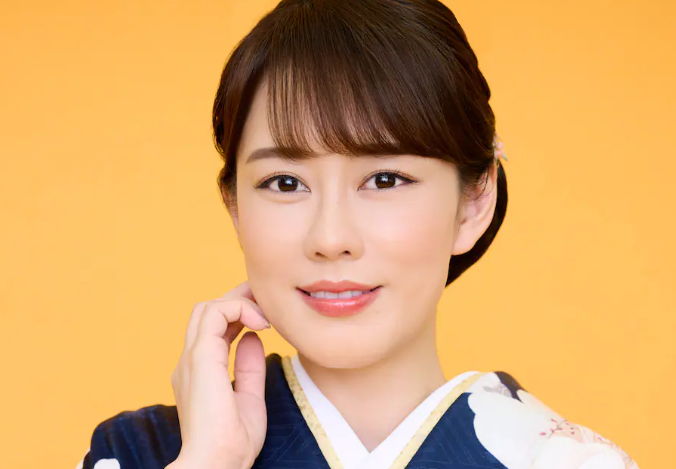 丘みどりの夫は一般男性で職業は？離婚した旦那の職業も調査